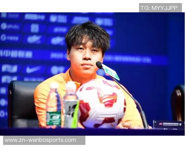 泰山小将齐千程亮相赛前发布会进入本轮中超比赛名单引关注 泰山小将齐千程亮相赛前发布会进入本轮中超比赛名单引关注