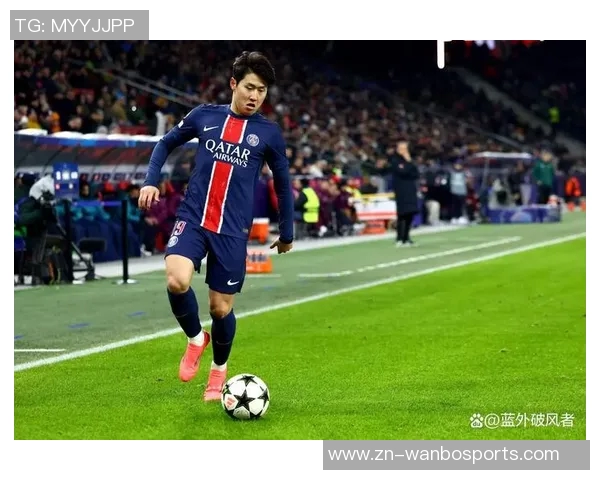 巴黎圣日耳曼球迷热烈庆祝李刚仁与阿什拉夫荣获大奖