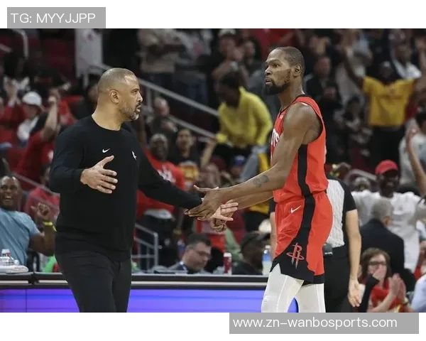 乌度卡盛赞KD达成31000分认为他仍有潜力再创佳绩 乌度卡盛赞KD达成31000分认为他仍有潜力再创佳绩