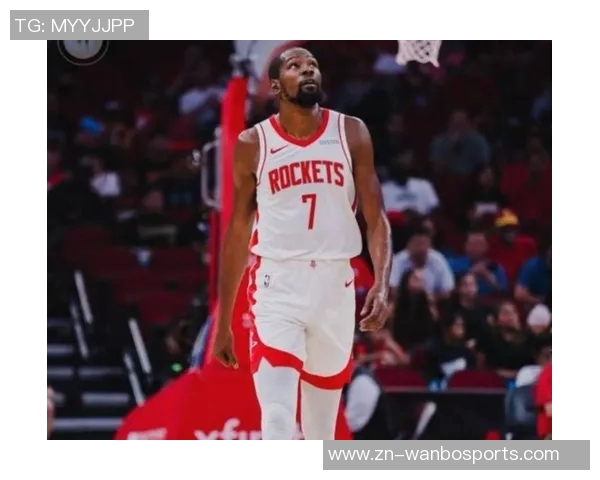 乌度卡直言杜兰特应有七八个盖帽却因裁判判罚遭无情吹罚